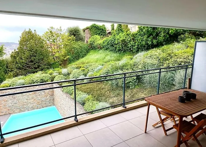 Pessicart - T2 Avec Terrasse - Avec Piscine Nice